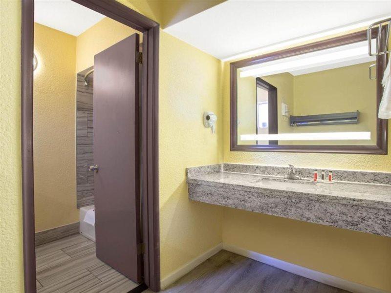 Days Inn By Wyndham Airport - Phoenix Luaran gambar
