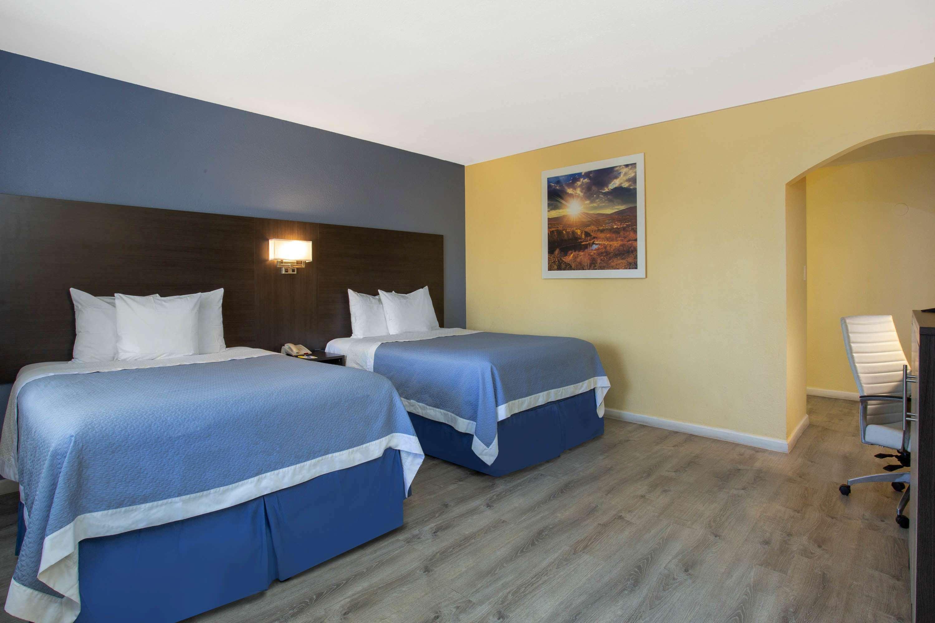 Days Inn By Wyndham Airport - Phoenix Luaran gambar