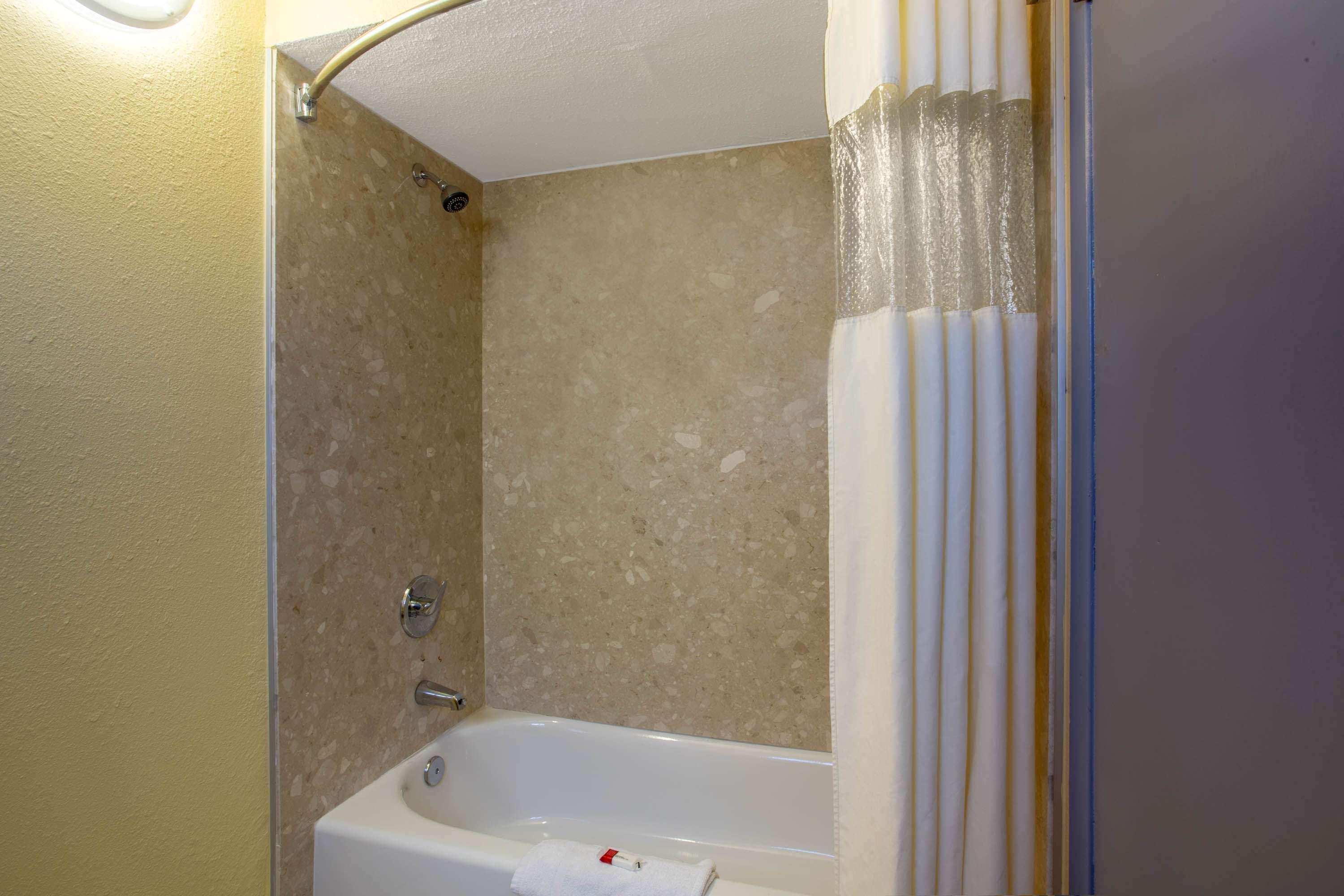 Days Inn By Wyndham Airport - Phoenix Luaran gambar