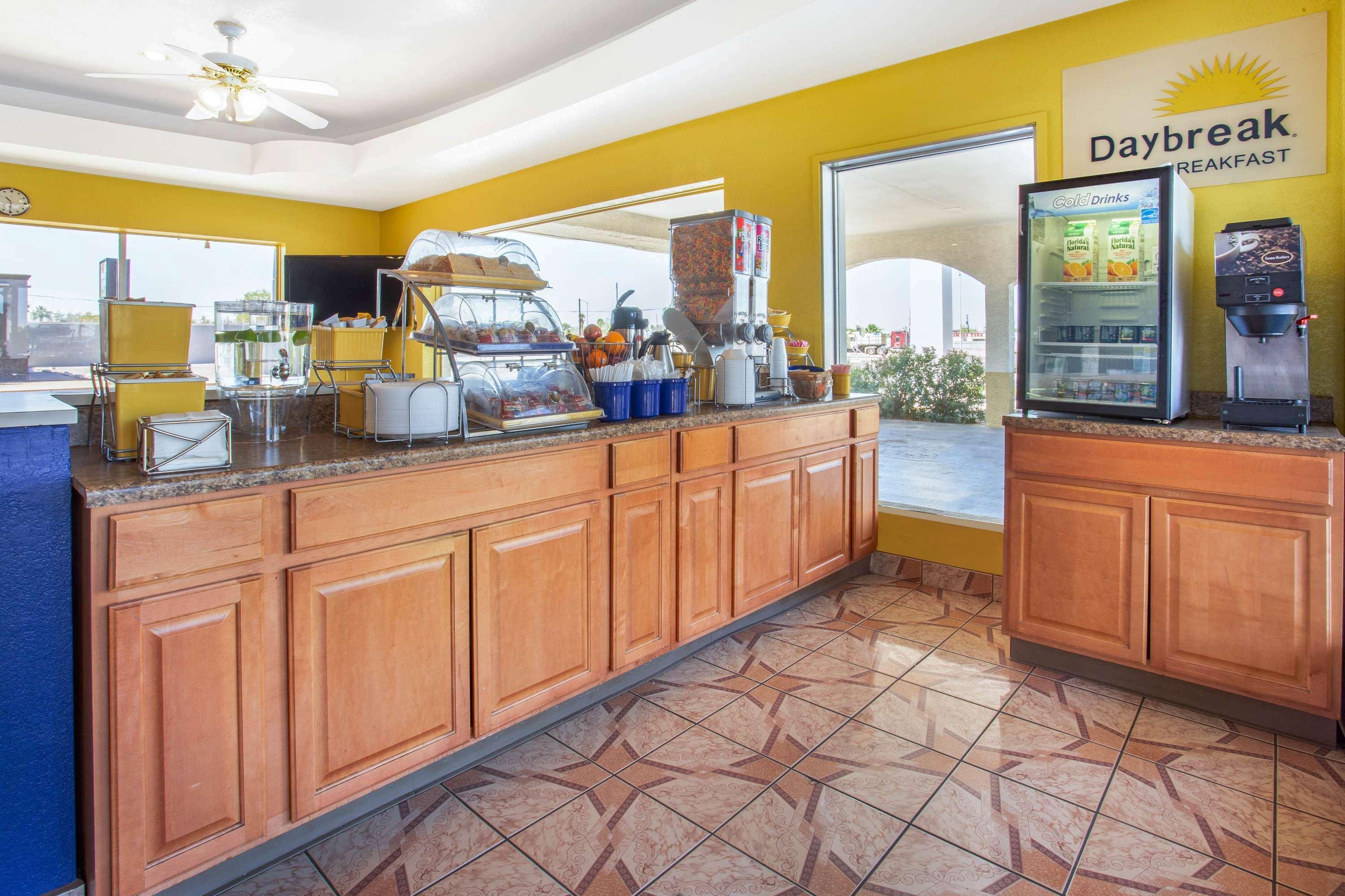 Days Inn By Wyndham Airport - Phoenix Luaran gambar