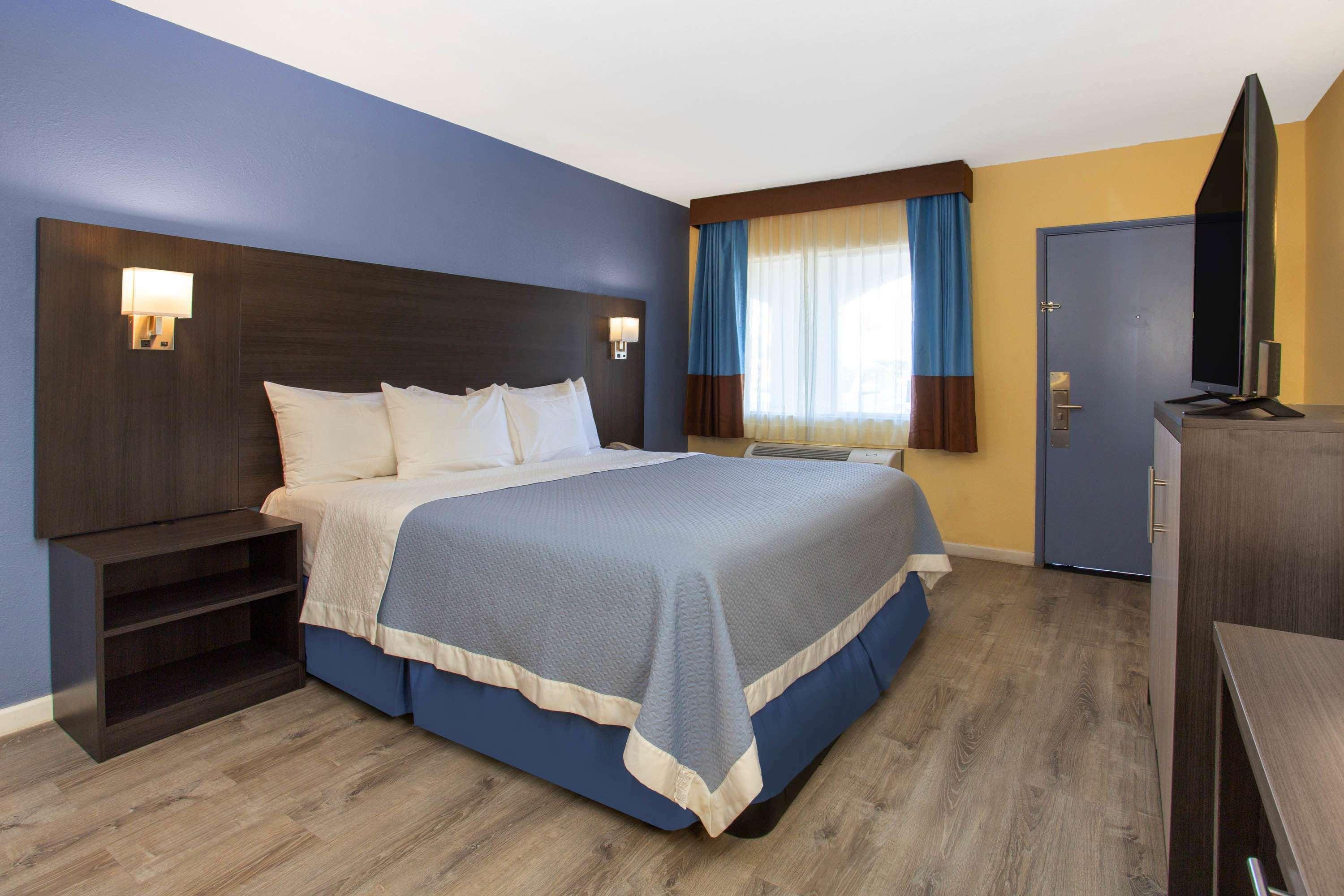 Days Inn By Wyndham Airport - Phoenix Luaran gambar